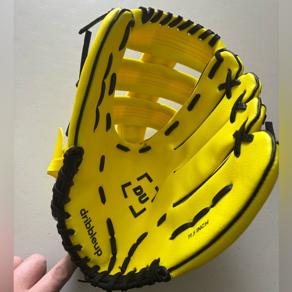 Kids' Yellow Baseball/Softball Glove - 11.5 Inch